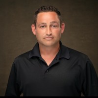 Portrait of Scott Hettinger